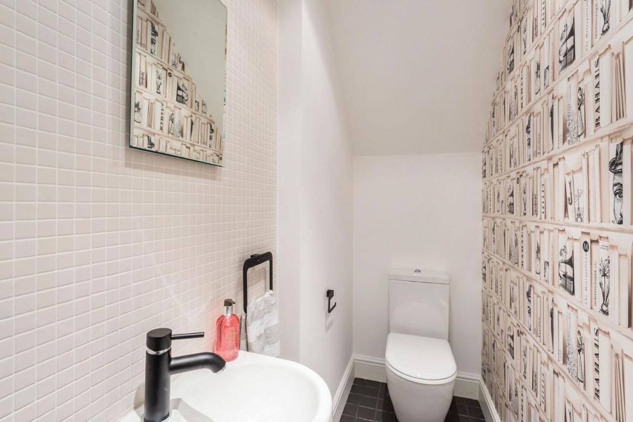 Case de vacanță Prime Knightsbridge Mews - 4 Bed House Londra